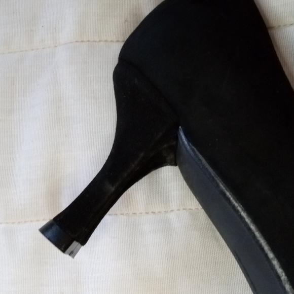 Stuart Weitzman shoes - Picture 10 of 16